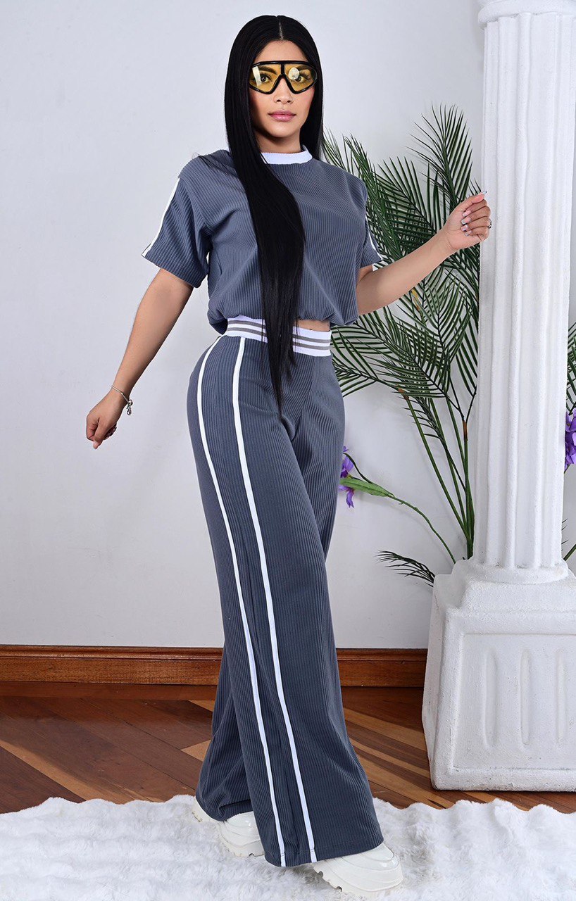 Conjunto 2 prendas pantalón y Buso AMIRA